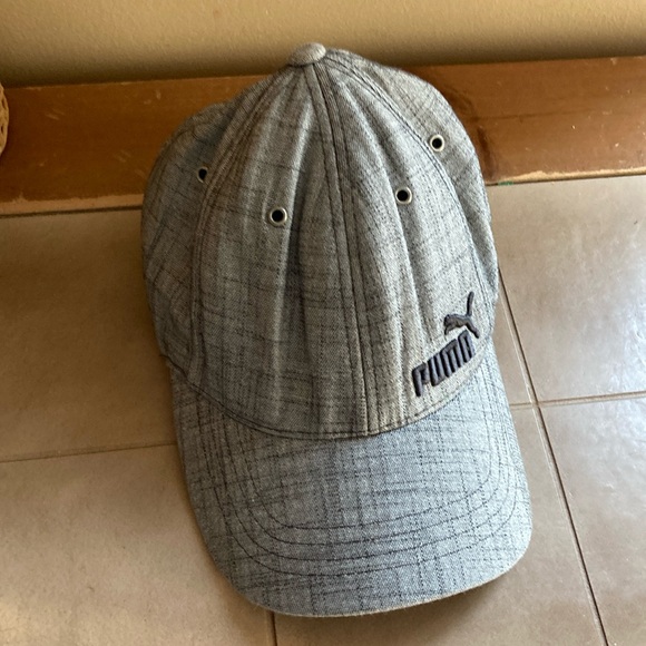 Puma hat‎ S/M - Picture 1 of 5